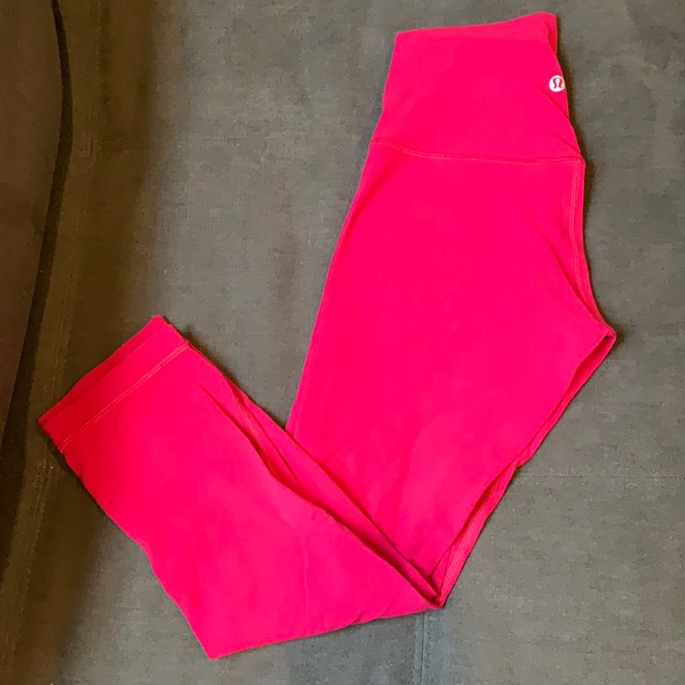 Lululemon Ruby Red Align Crop 21’